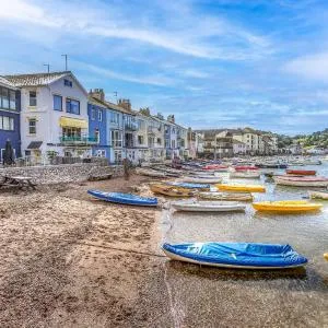 Crab Shack Apartments - Stylish back beach duplex apartment, Teignmouth