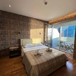 Luxury apartment with sea view