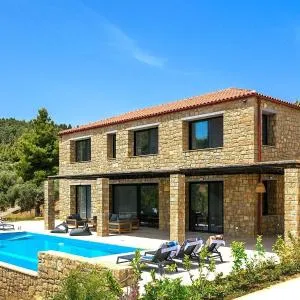The Mavrolitharo Residence