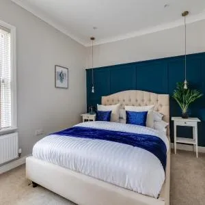 Royal Chester Retreat - Rose Platinum Properties