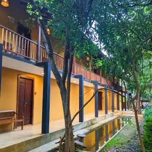 Pinthaliya Resort