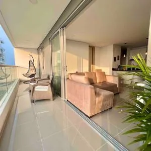 Apartamento Moderno y lujoso con vista al mar Piso 1903 - cerca a ciudad amurallada