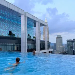 Platinum KLCC Suites Face