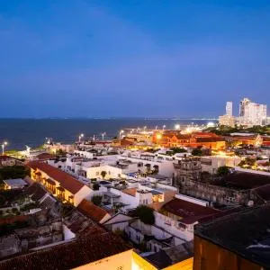 Renovated with ocean view in historic center!