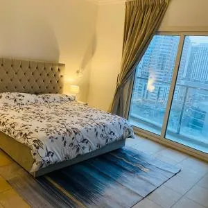Lavish 2Bedroom Apartment with Balcony, Gym, Pool