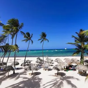 CORAL STUDIOS DELUXE with pool view PLAYA LOS CORALES