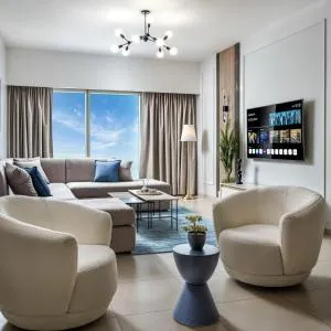 Platinum Apartment in Gate Tower- Pool & Fitness Center