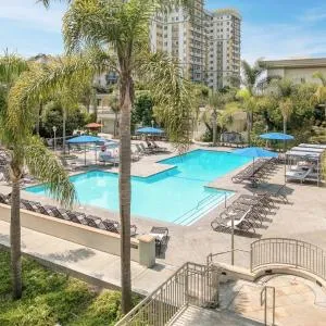 StayElegant Exclusive Suites in MDR-Venice with GYM & HotTub