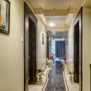 Super Townhouse OAK Regal Inn Near Sant Tukaram Nagar Metro Station