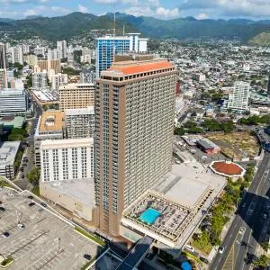 Ala Moana Hotel Condo 15th floor
