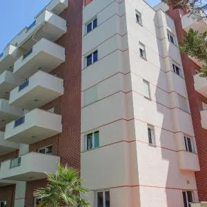 Luxury Apart-Hotel Golem