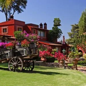 Villa San Jose Hotel & Suites