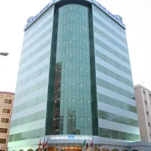 Sara Plaza