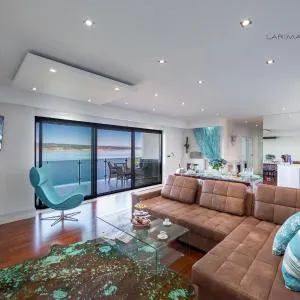 Larimar Penthouse