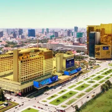 NagaWorld Hotel & Entertainment Complex Hotel Review