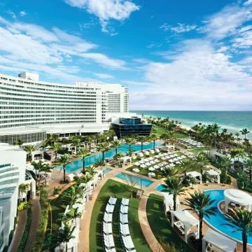 Fontainebleau Miami Beach Hotel Review