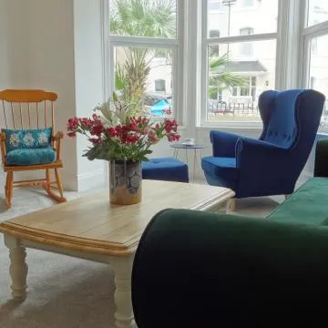Snowdon Retreat Villa by Seaside Llandudno Hotel Review