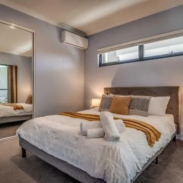Maylands Boutique Apartments Hotel Review