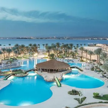 Pyramisa Beach Resort Sahl Hasheesh Hotel Review