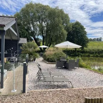 Kingfisher Lodge, South View Lodges, Exeter Hotel Review