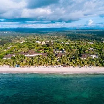 Diani Reef Beach Resort & Spa Hotel Review