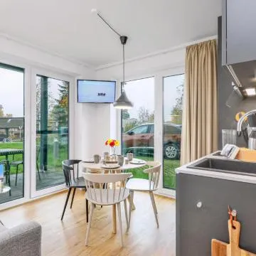 2 Bedroom Amazing Apartment In Lembruch-dmmer See Hotel Review
