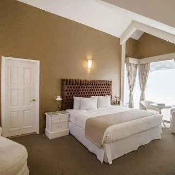 Casa Bonita Hotel & Luxury Residence Hotel Review