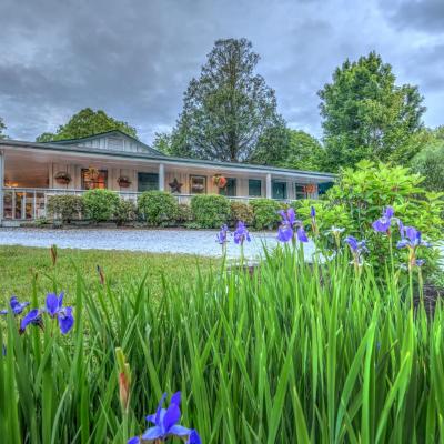 Hillwinds Inn - Blowing Rock — photo 22