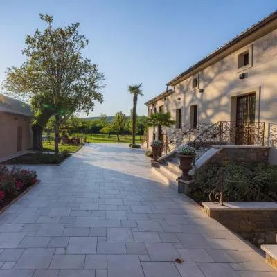 Villa Xaxat โรงแรมในโคเปร์