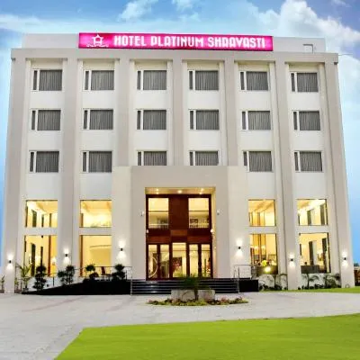 Hotel Platinum Shravasti, hotel v mestu Katra