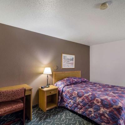 Colony Inn Motel — photo 18