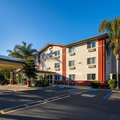 The Oaks Motel — photo 6