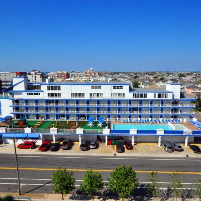 Adventurer Oceanfront Inn — photo 20