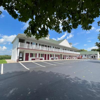 Amish Country Motel — photo 21