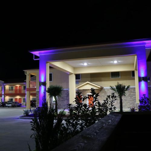 Image of Scottish Inn & Suites - IAH Airport