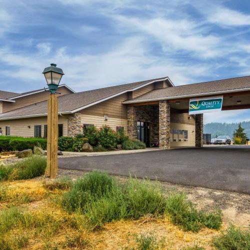 Image of Quality Inn Selah North Park