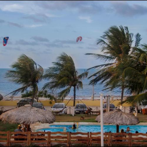 Pousada Amor a Mar Pé na Areia na Praia de Barreiras, Icapuí em Icapuí, CE - pousada e hospedagem