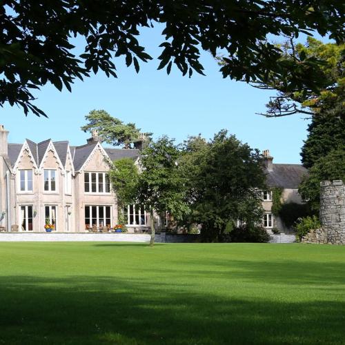 Image of Parc-Le-Breos House