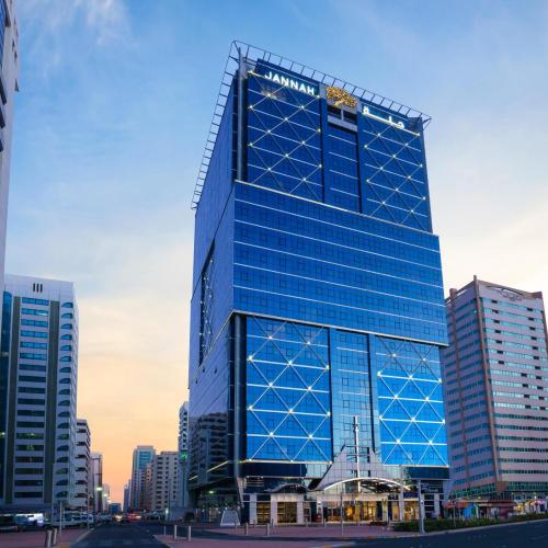 Jannah Burj Al Sarab hotel in Abu Dhabi