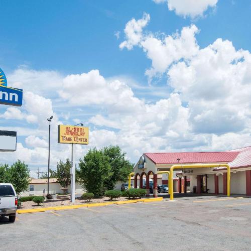 Image of Days Inn by Wyndham Gallup
