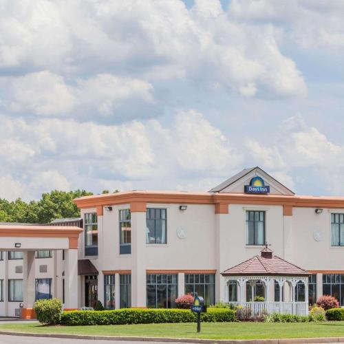 Image of Days Inn by Wyndham Windsor Locks / Bradley Intl Airport