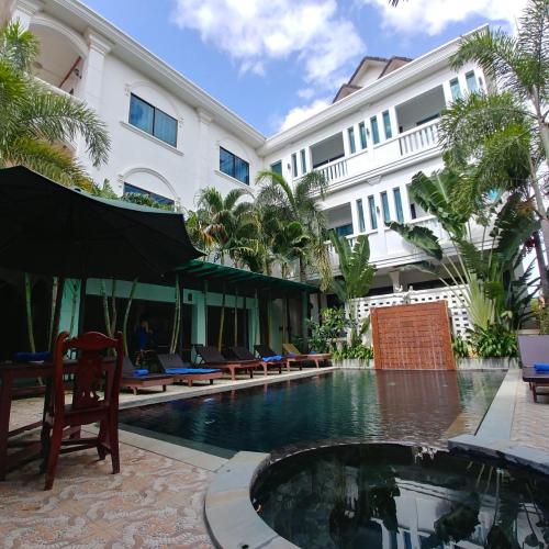 Central Night Hotel hotel in Siem Reap