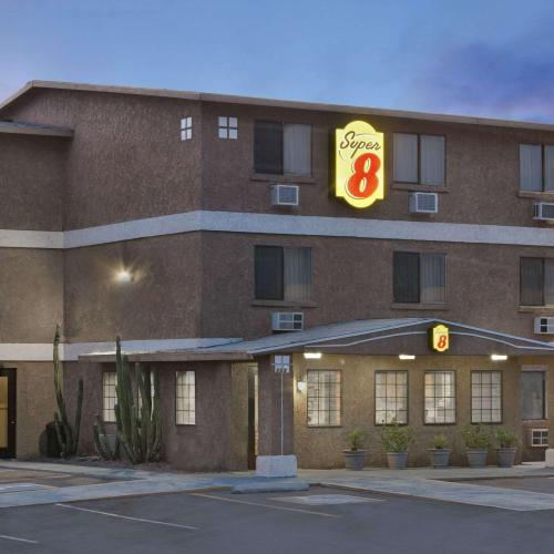 Image of Super 8 by Wyndham Lake Havasu City