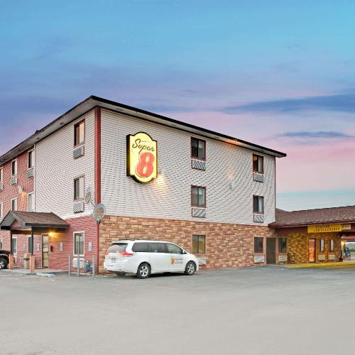 Image of Super 8 by Wyndham Spokane/West