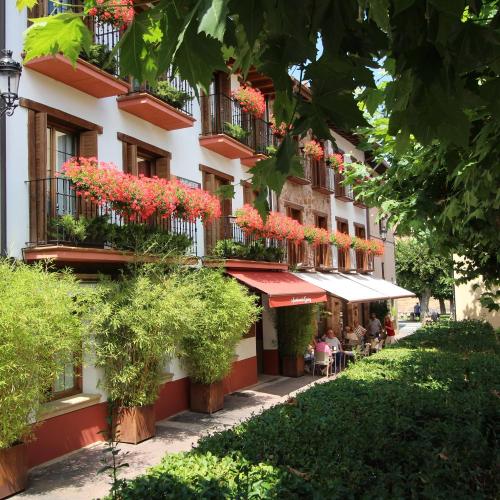 Apartamentos Turísticos Ezcaray
