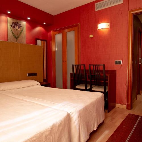 Image of Hotel Villa de Barajas