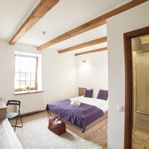 Image of Coin Hotel