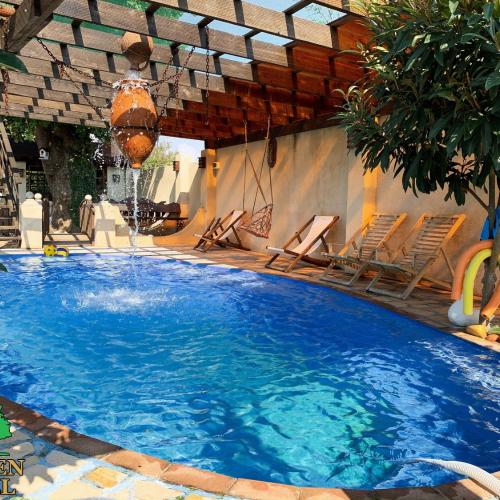 Image of Garden Hotel