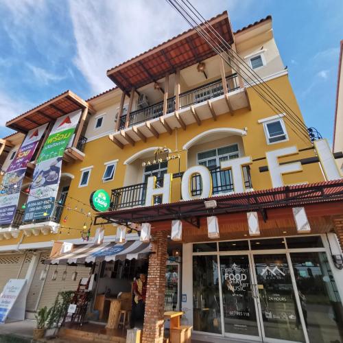Image of Baan URT Suratthani Airport Hotel