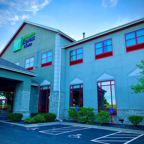 Image of Holiday Inn Express & Suites - Olathe North by IHG